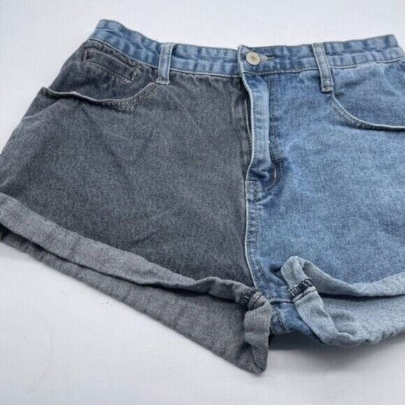 SHEIN M Medium Jean Denim High Waist Shorts Cuffed - Picture 3 of 5
